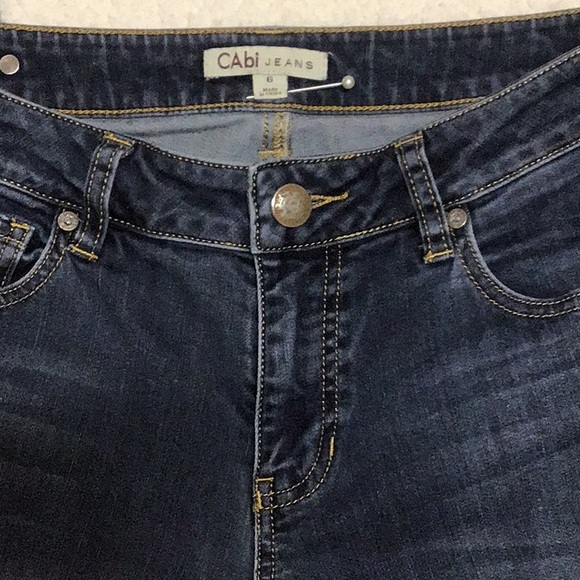 CAbi JEANS SOFT MEDIUM WASH SZ 6 - Picture 2 of 9
